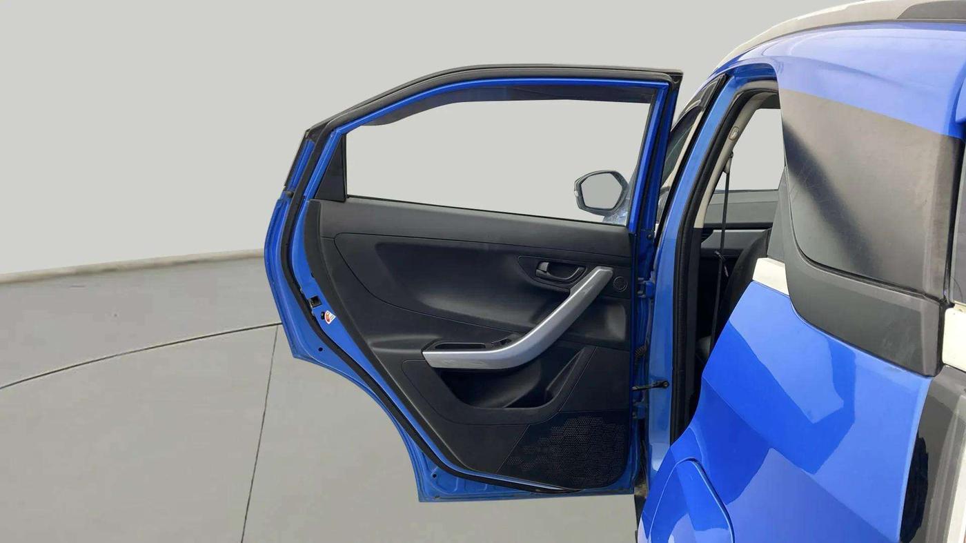 2020 Tata NEXON XM SUNROOF PETROL, Petrol, Manual, 93,067 km, LHS Rear Door