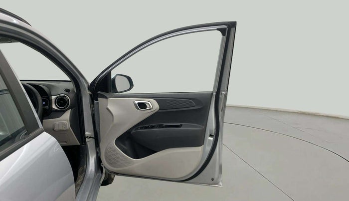 2022 Hyundai GRAND I10 NIOS SPORTZ 1.2 KAPPA VTVT, Petrol, Manual, 15,881 km, RHS Front Door