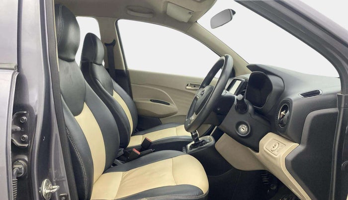 2018 Hyundai NEW SANTRO SPORTZ AMT, Petrol, Automatic, 59,354 km, Right Side Front Door Cabin