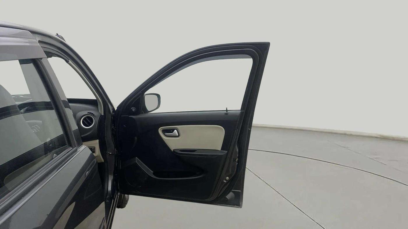2021 Maruti Alto VXI PLUS, Petrol, Manual, 8,371 km, RHS Front Door