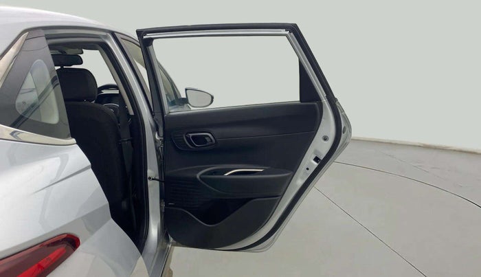 2021 Hyundai NEW I20 ASTA (O) 1.5 CRDI MT, Diesel, Manual, 28,396 km, RHS Rear Door