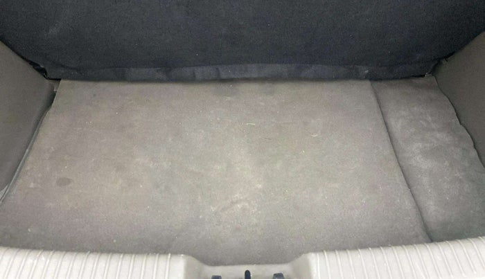 2012 Hyundai i10 SPORTZ 1.2, Petrol, Manual, 1,39,789 km, Boot Inside