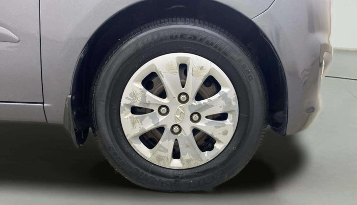 2012 Hyundai i10 SPORTZ 1.2, Petrol, Manual, 1,39,789 km, Right Front Wheel