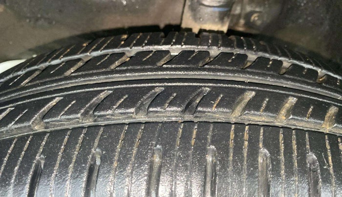 2018 Maruti Wagon R 1.0 VXI AMT, Petrol, Automatic, 23,257 km, Left Front Tyre Tread