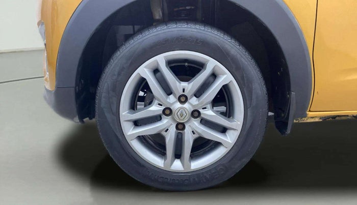 2020 Renault TRIBER RXZ, Petrol, Manual, 58,680 km, Left Front Wheel