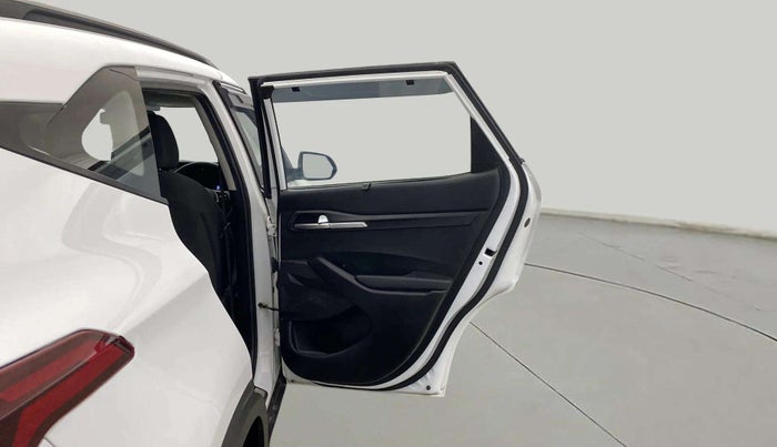 2022 KIA SELTOS HTK PLUS 1.5 DIESEL, Diesel, Manual, 30,749 km, RHS Rear Door