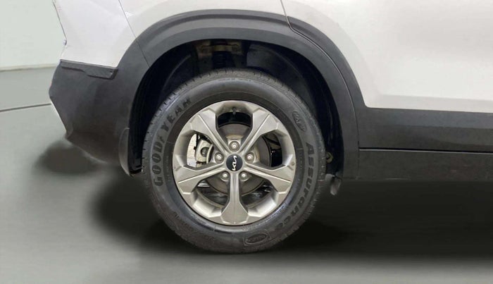 2022 KIA SELTOS HTK PLUS 1.5 DIESEL, Diesel, Manual, 30,749 km, Right Rear Wheel