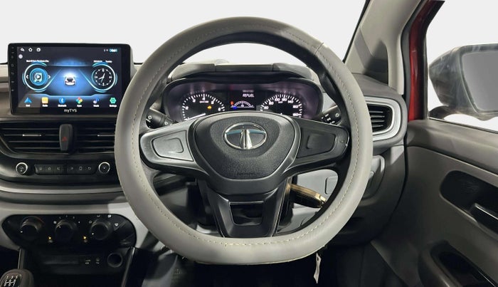 2020 Tata ALTROZ XE PETROL, Petrol, Manual, 26,767 km, Steering Wheel Close Up