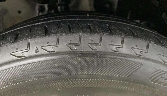2019 Honda WR-V 1.2L I-VTEC VX MT, Petrol, Manual, 26,450 km, Right Front Tyre Tread