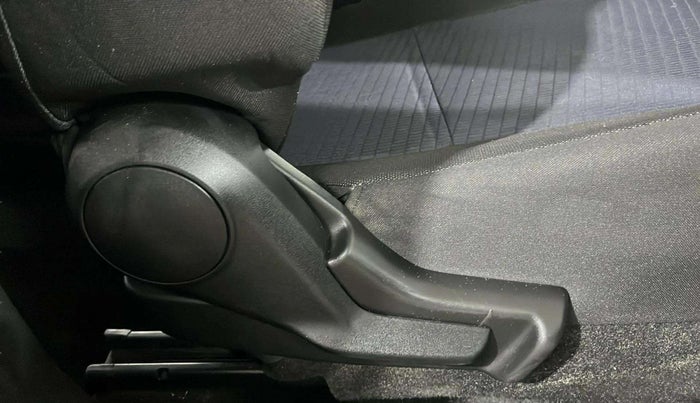 2021 Maruti Baleno DELTA PETROL 1.2, Petrol, Manual, 60,935 km, Driver Side Adjustment Panel