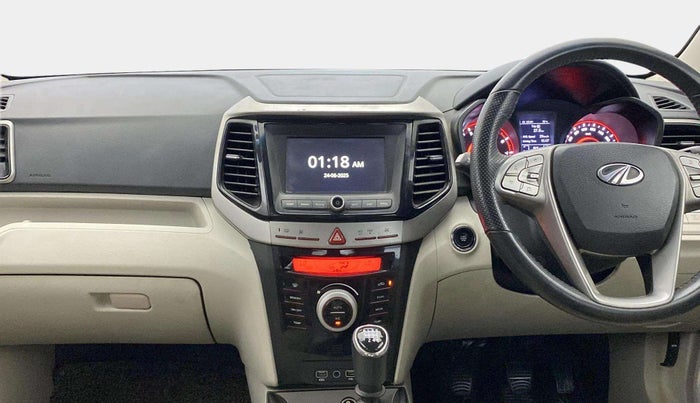 2022 Mahindra XUV300 W8 1.2 PETROL, Petrol, Manual, 24,971 km, Air Conditioner