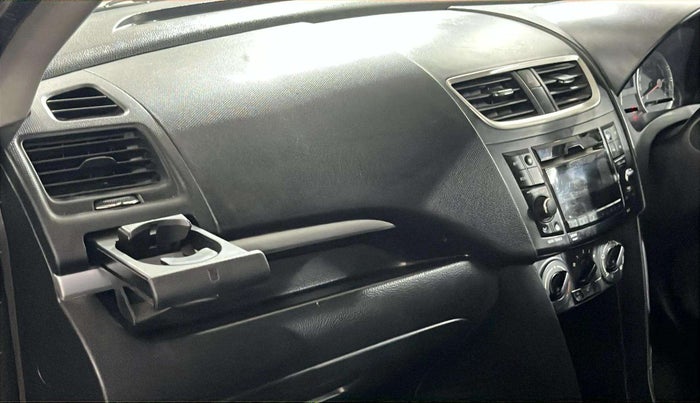 2015 Maruti Swift VXI, Petrol, Manual, 60,571 km, Dashboard - Cup holder not working