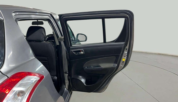 2015 Maruti Swift VXI, Petrol, Manual, 60,571 km, RHS Rear Door