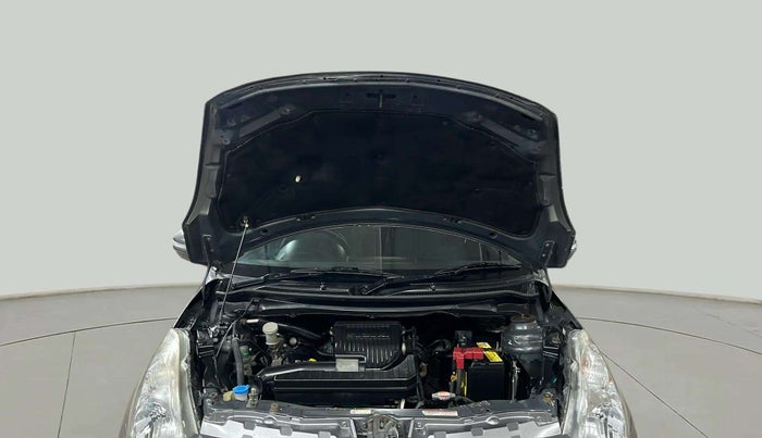 2015 Maruti Swift VXI, Petrol, Manual, 60,571 km, Open Bonet