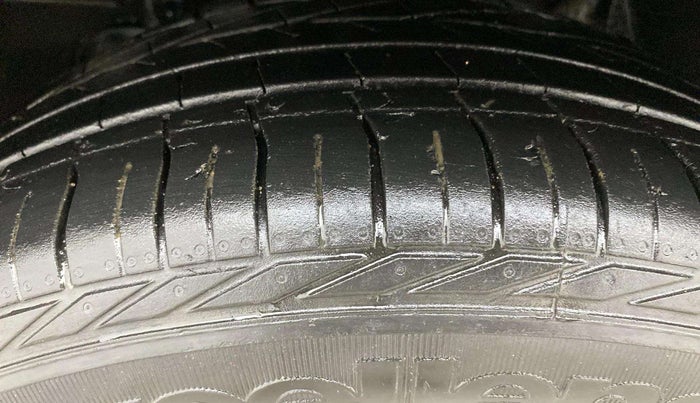 2021 Tata NEXON XZ PLUS PETROL, Petrol, Manual, 51,961 km, Left Front Tyre Tread