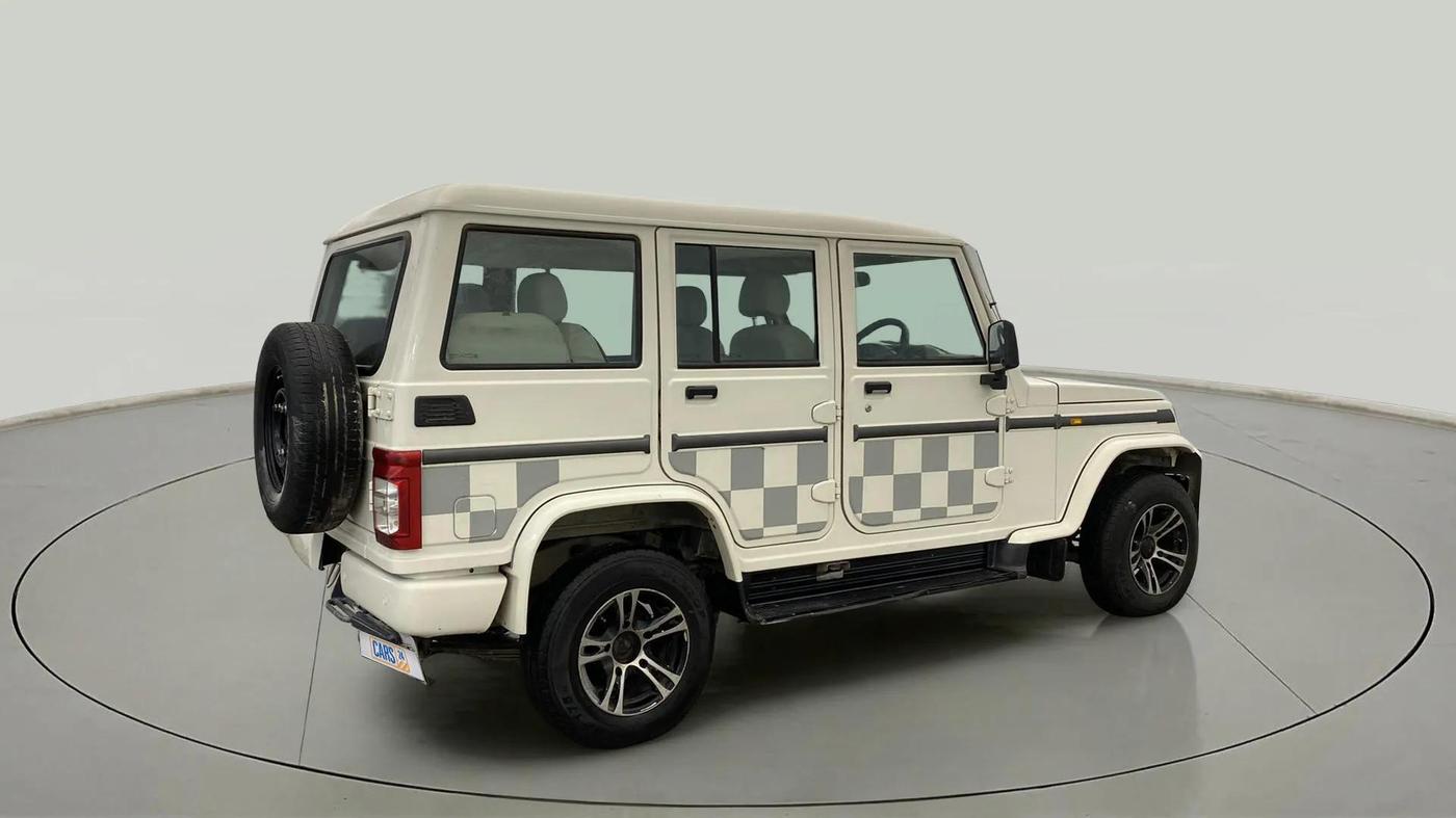 2022 Mahindra Bolero B6 (O), Diesel, Manual, 36,818 km, Right Back Diagonal