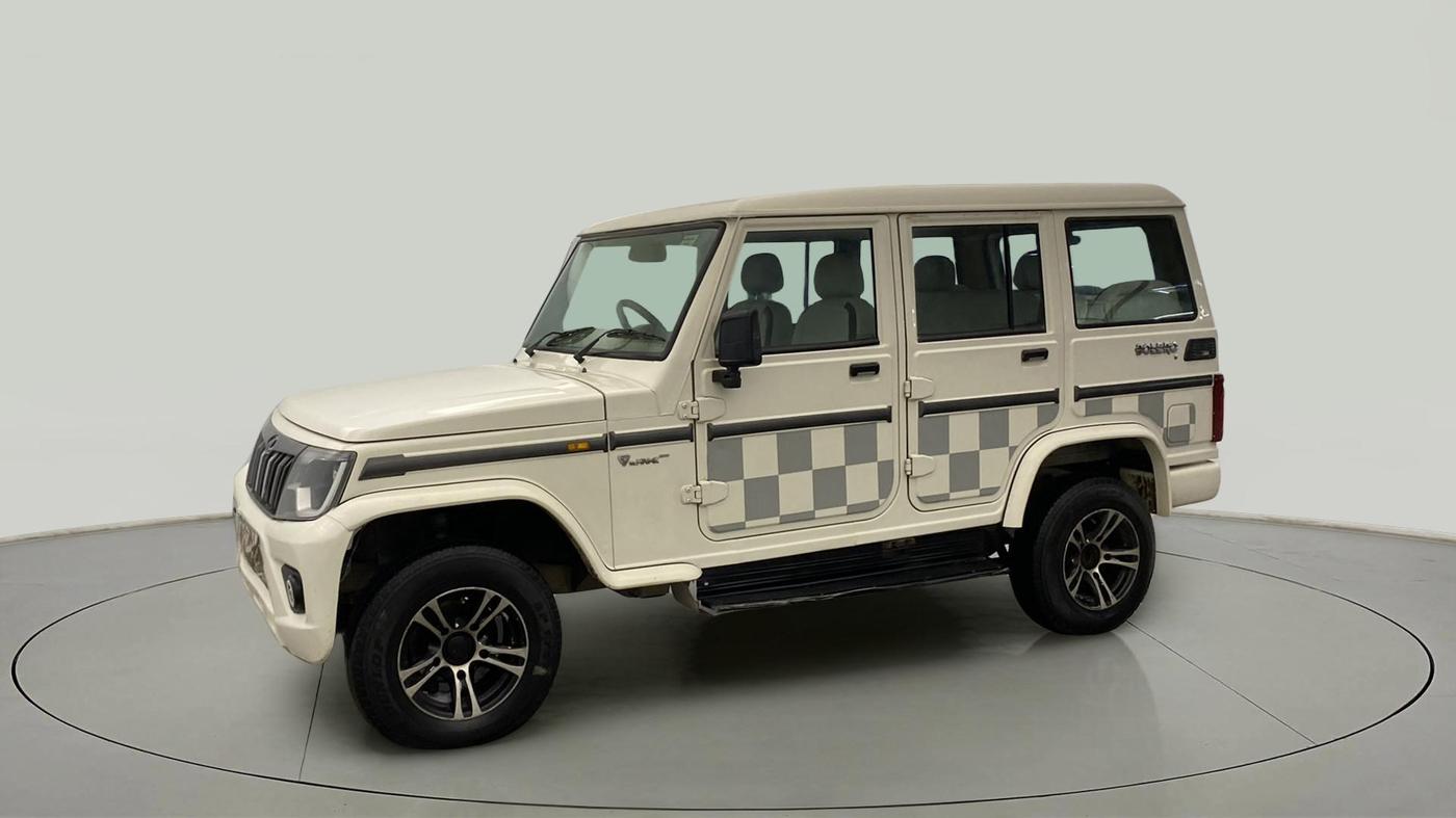 2022 Mahindra Bolero B6 (O), Diesel, Manual, 36,818 km, Left Front Diagonal