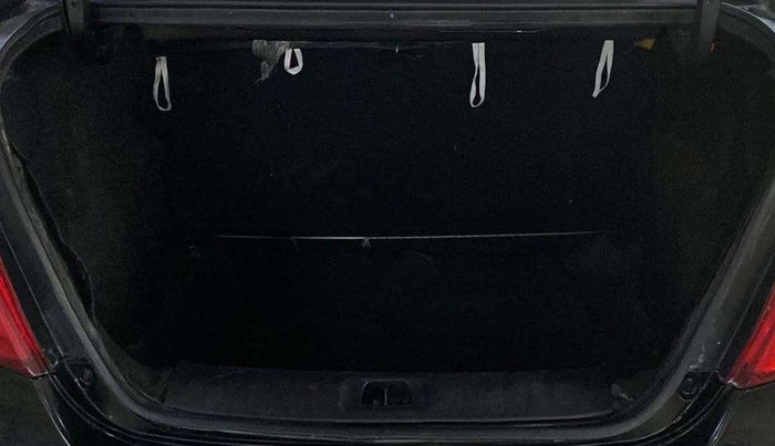 2014 Maruti Swift Dzire VXI, Petrol, Manual, 85,550 km, Boot Inside