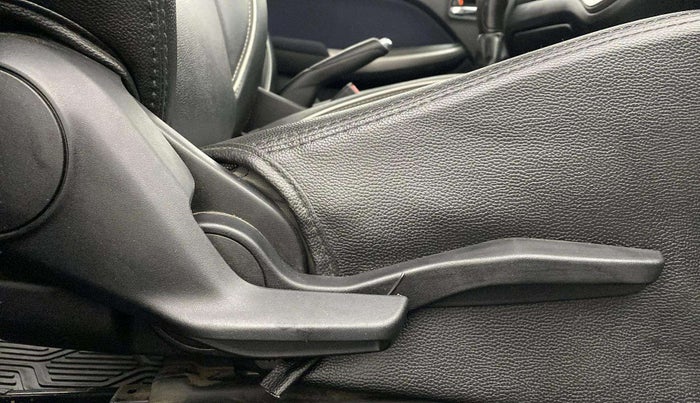 2020 Maruti Baleno ZETA PETROL 1.2, Petrol, Manual, 71,056 km, Driver Side Adjustment Panel