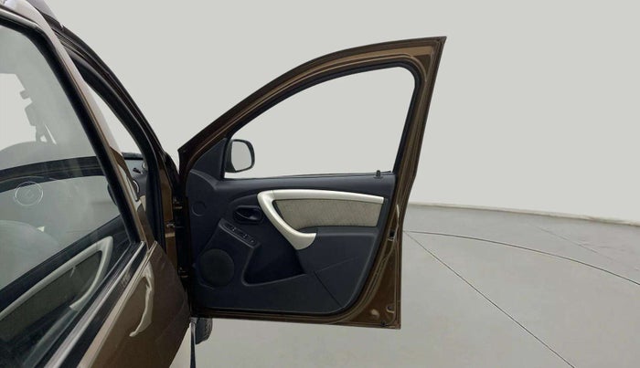 2013 Renault Duster 85 PS RXL PLUS DIESEL, Diesel, Manual, 92,534 km, RHS Front Door