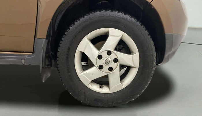 2013 Renault Duster 85 PS RXL PLUS DIESEL, Diesel, Manual, 92,534 km, Right Front Wheel