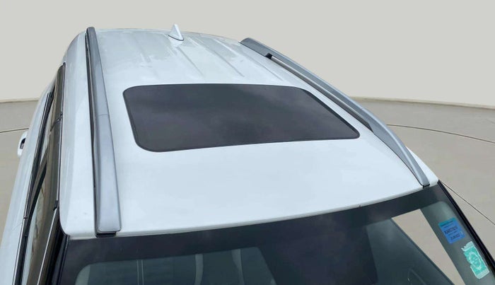 2022 Hyundai VENUE SX 1.2 PETROL, Petrol, Manual, 24,865 km, Roof