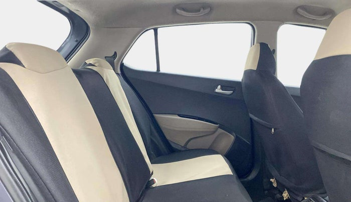 2014 Hyundai Grand i10 SPORTZ 1.1 CRDI, Diesel, Manual, 74,660 km, Right Side Rear Door Cabin