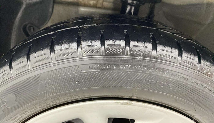 2018 Hyundai Grand i10 SPORTZ 1.2 KAPPA VTVT, Petrol, Manual, 26,186 km, Left Front Tyre Tread