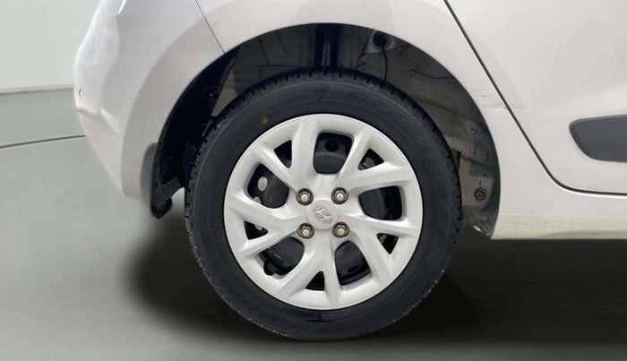 2018 Hyundai Grand i10 SPORTZ 1.2 KAPPA VTVT, Petrol, Manual, 26,186 km, Right Rear Wheel
