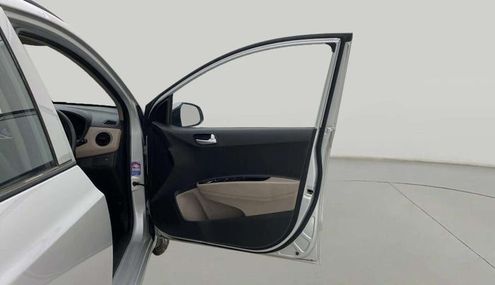 2018 Hyundai Grand i10 SPORTZ 1.2 KAPPA VTVT, Petrol, Manual, 26,186 km, RHS Front Door