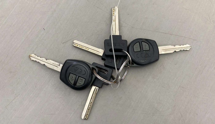 2020 Maruti Baleno DELTA PETROL 1.2, Petrol, Manual, 42,859 km, Key Close Up