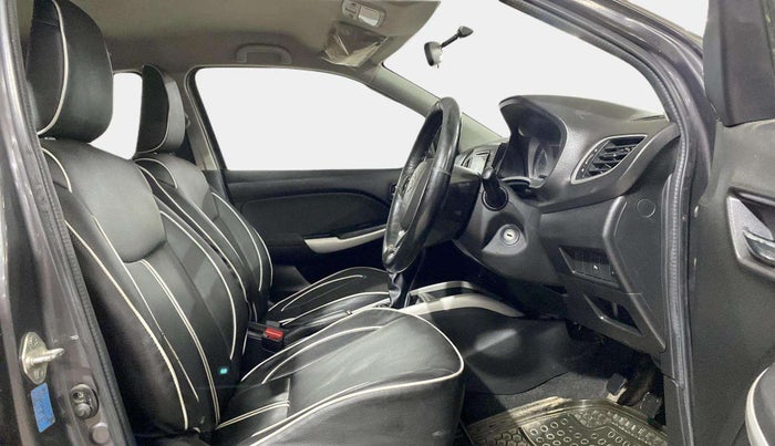 2017 Maruti Baleno DELTA PETROL 1.2, Petrol, Manual, 47,529 km, Right Side Front Door Cabin