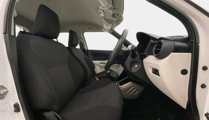 2018 Maruti IGNIS DELTA 1.2, Petrol, Manual, 24,823 km, Right Side Front Door Cabin