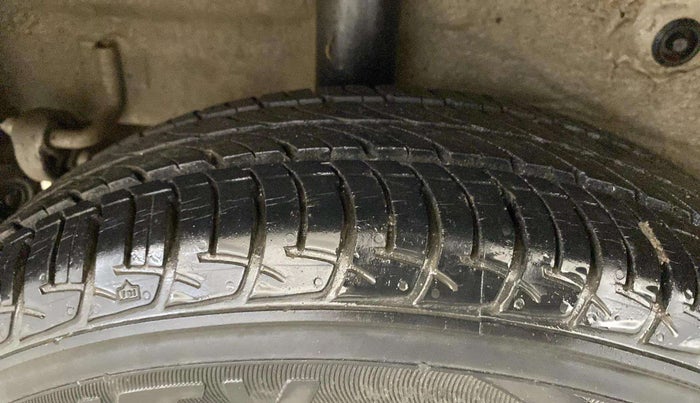 2017 Maruti Celerio VXI, Petrol, Manual, 13,241 km, Right Rear Tyre Tread