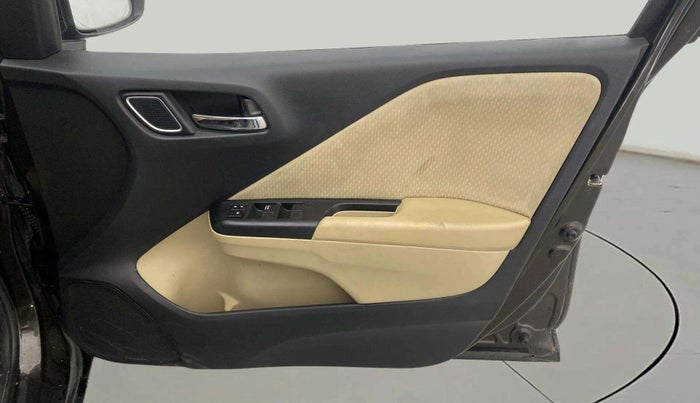 2021 Honda City 1.5L I-VTEC V MT 4TH GEN, Petrol, Manual, 59,365 km, Driver Side Door Panels Control