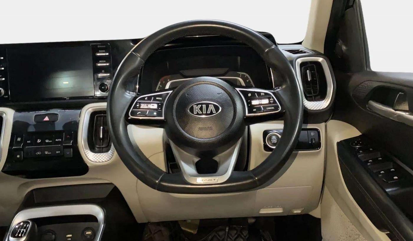 2020 KIA SONET HTX 1.0 IMT, Petrol, Manual, 35,841 km, Steering Wheel Close Up