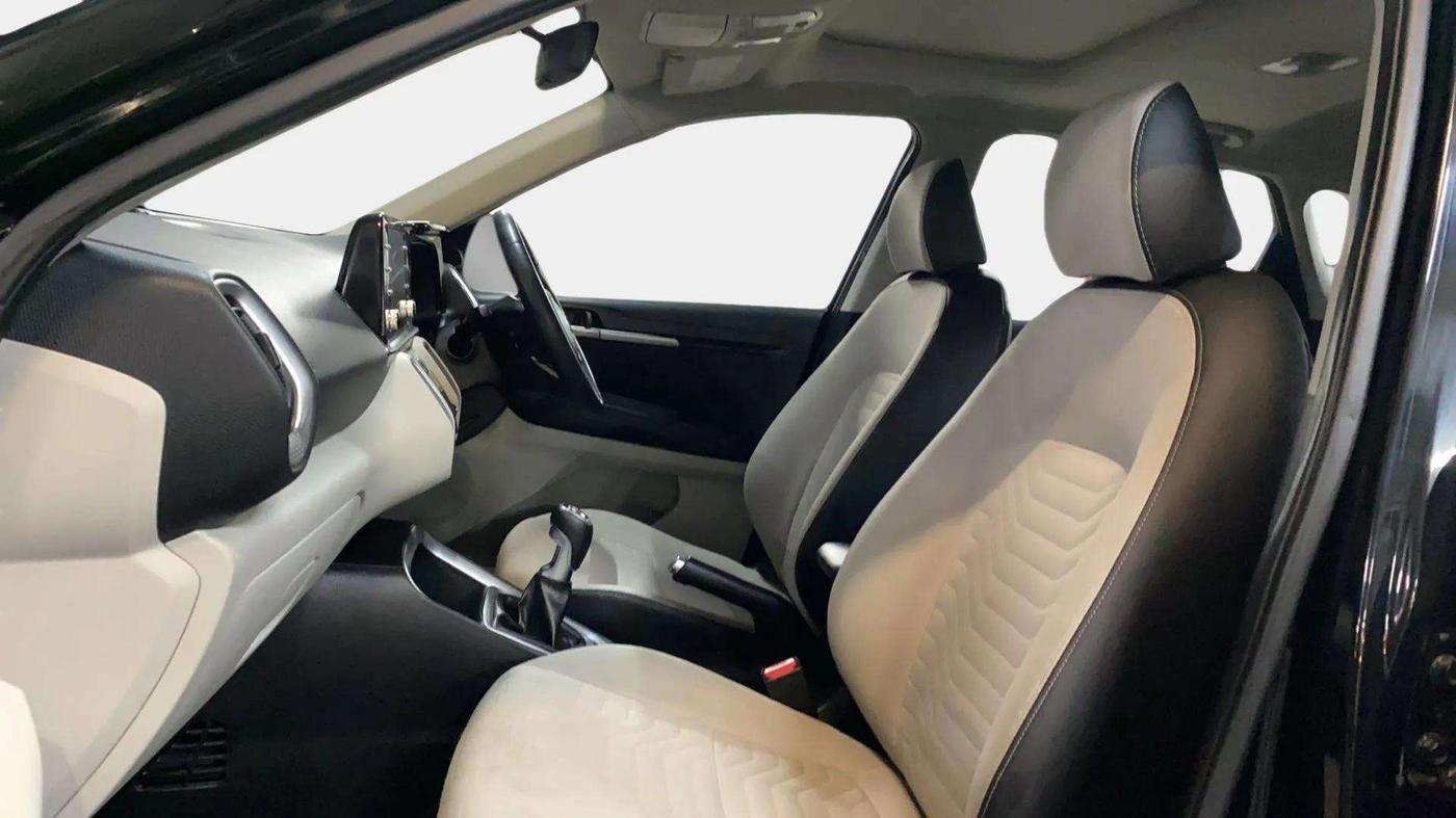 2020 KIA SONET HTX 1.0 IMT, Petrol, Manual, 35,841 km, Right Side Front Door Cabin