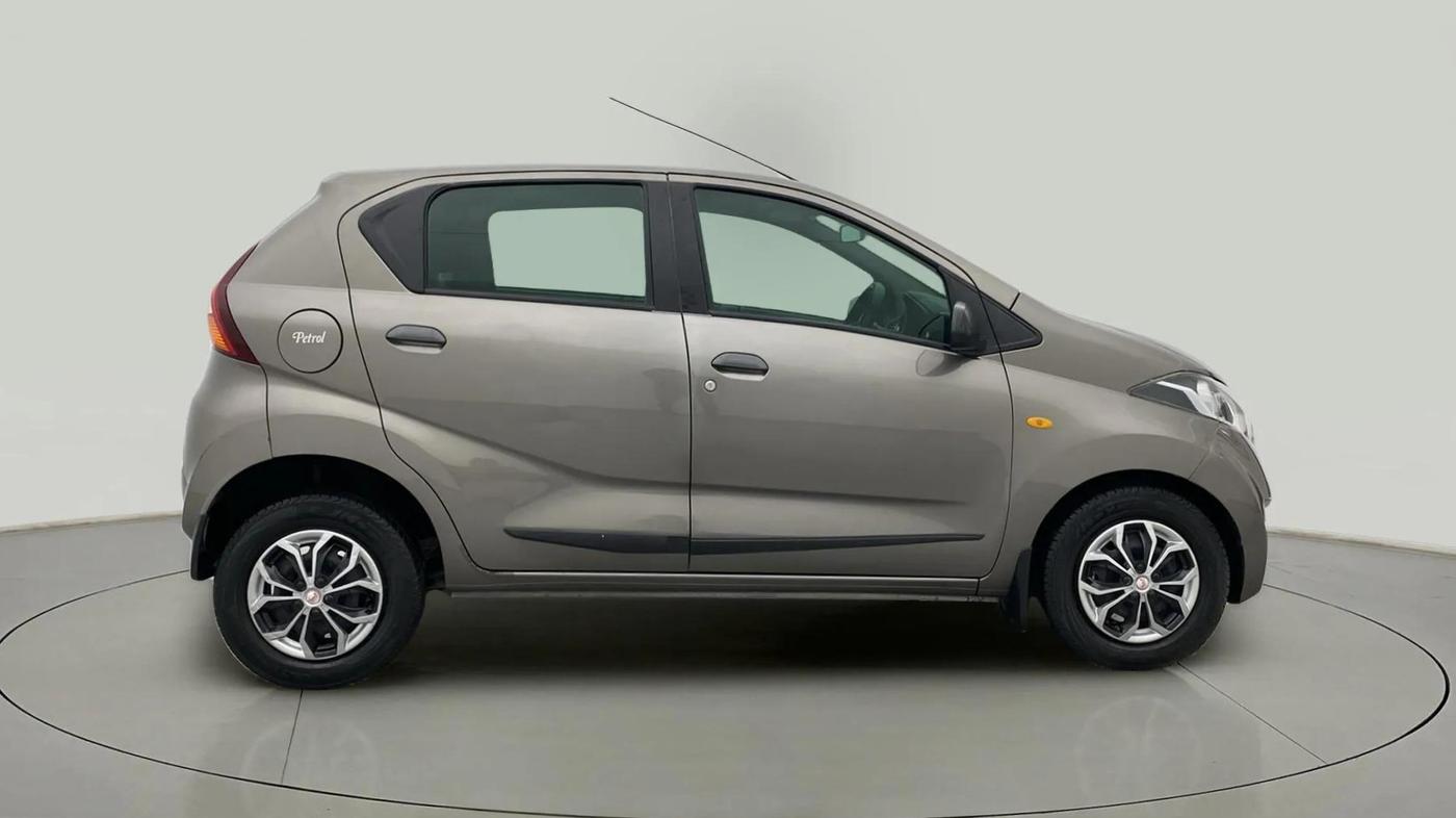 2019 Datsun Redi Go S 1.0 AMT, Petrol, Automatic, 43,908 km, Right Side View