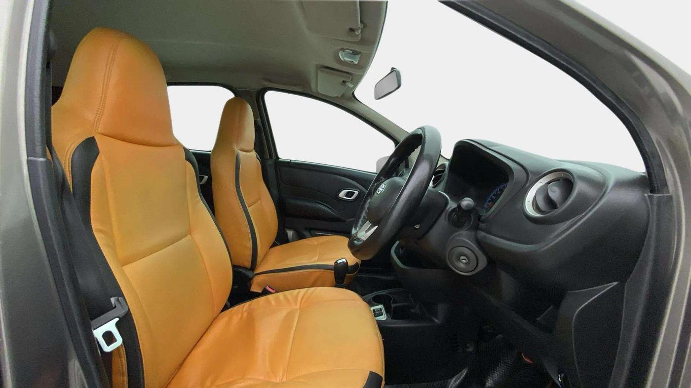 2019 Datsun Redi Go S 1.0 AMT, Petrol, Automatic, 43,908 km, Right Side Front Door Cabin