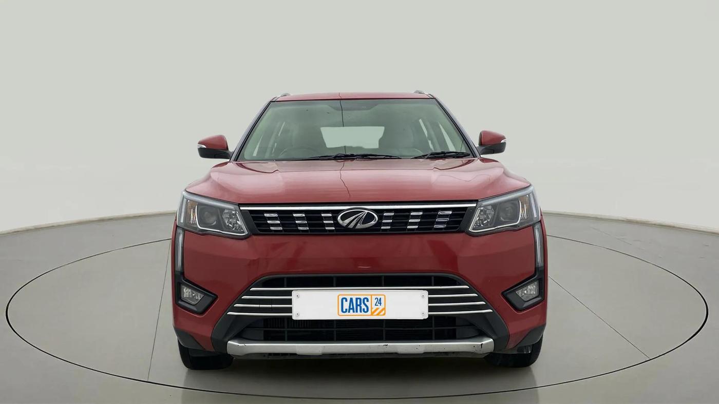 2020 Mahindra XUV300 W8 1.2 PETROL, Petrol, Manual, 36,635 km, Front