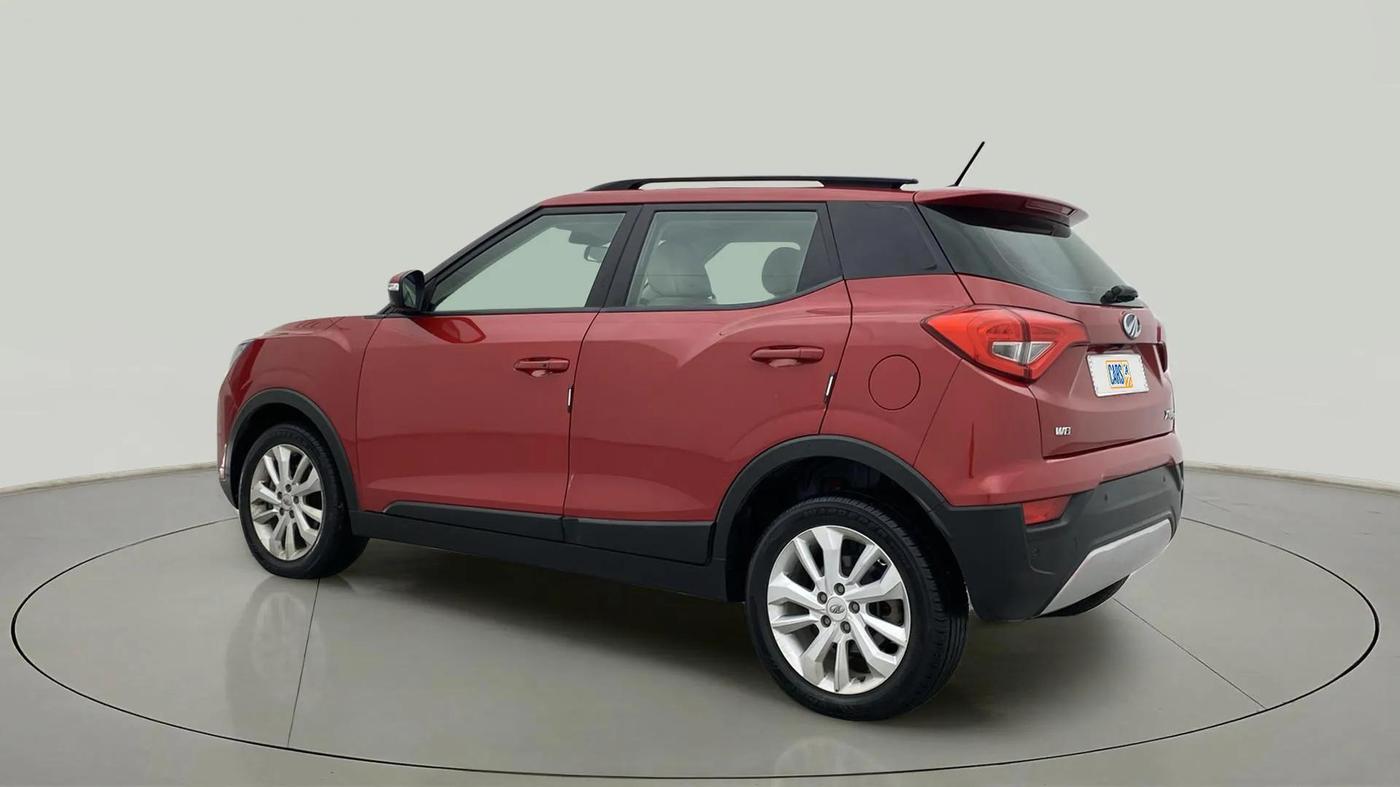 2020 Mahindra XUV300 W8 1.2 PETROL, Petrol, Manual, 36,635 km, Left Back Diagonal