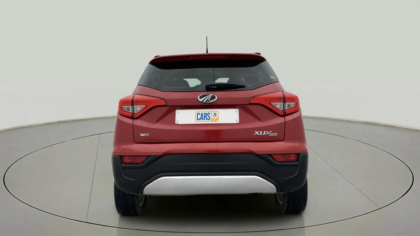 2020 Mahindra XUV300 W8 1.2 PETROL, Petrol, Manual, 36,635 km, Back/Rear