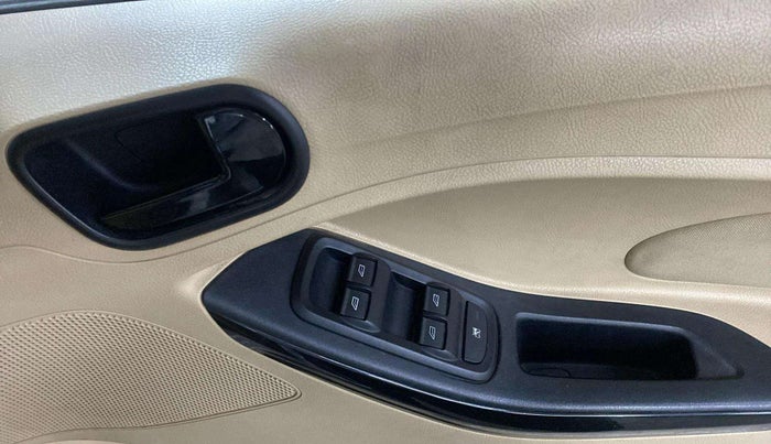 2020 Ford Figo Aspire TITANIUM1.5 DIESEL, Diesel, Manual, 70,536 km, Driver Side Door Panels Control