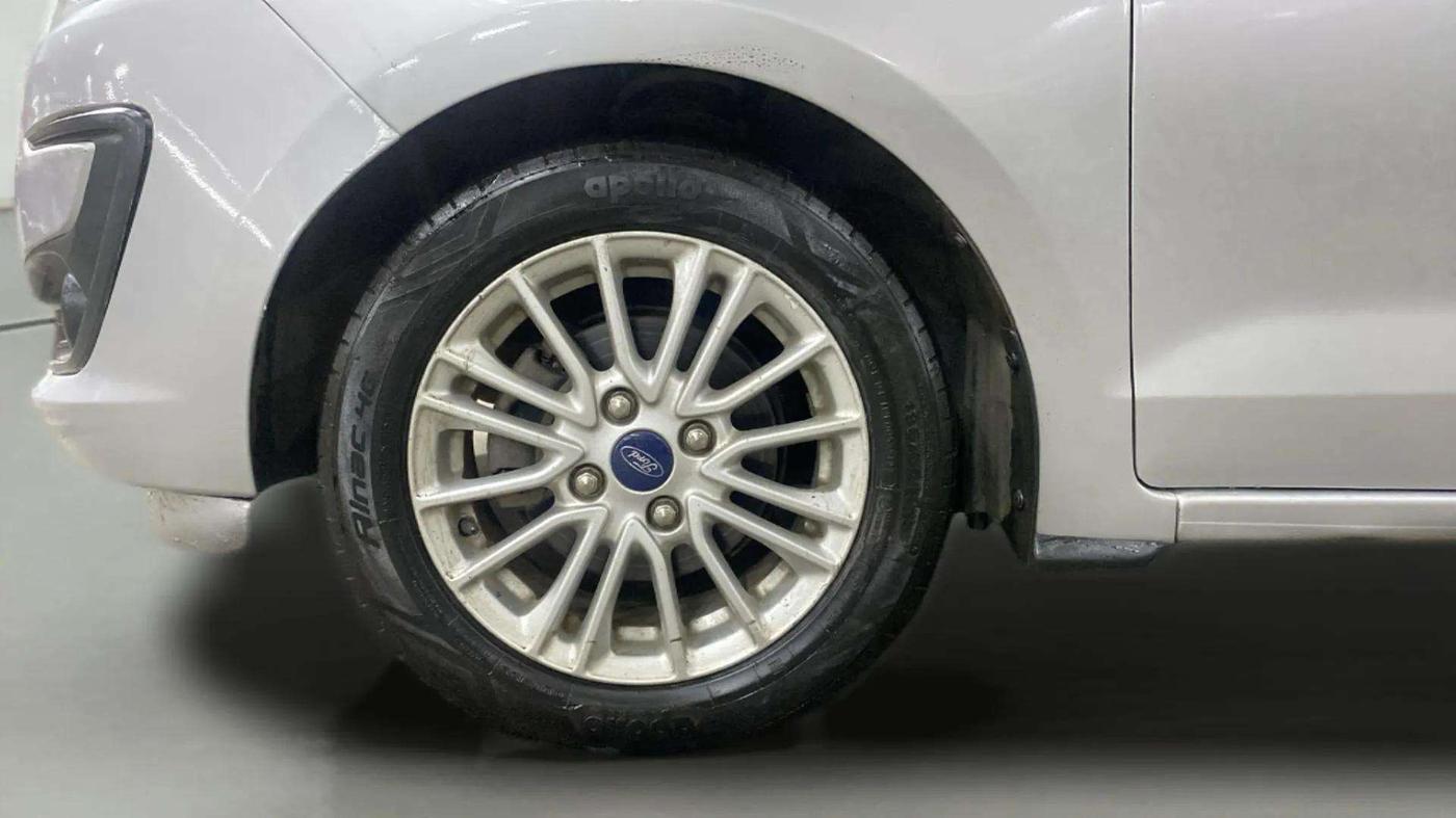 2020 Ford Figo Aspire TITANIUM1.5 DIESEL, Diesel, Manual, 70,644 km, Left Front Wheel