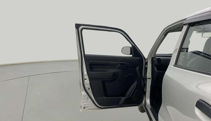 2022 Maruti S PRESSO LXI, Petrol, Manual, 30,501 km, LHS Front Door