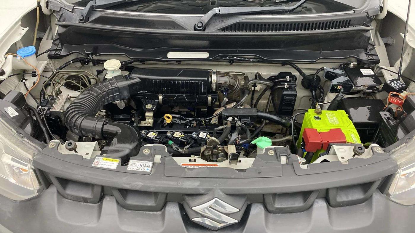 2022 Maruti S PRESSO LXI, Petrol, Manual, 30,709 km, Engine View