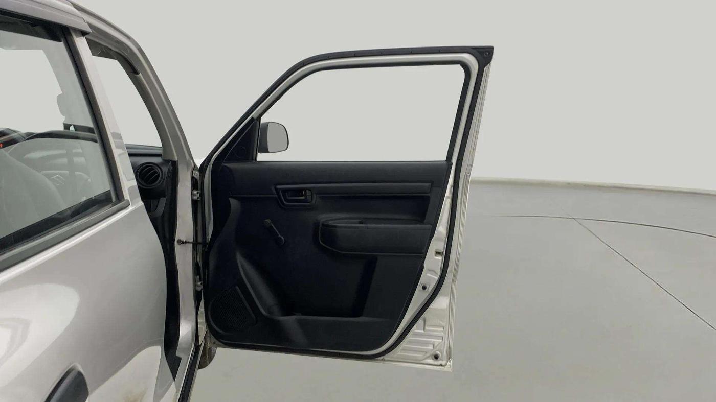 2022 Maruti S PRESSO LXI, Petrol, Manual, 30,709 km, RHS Front Door