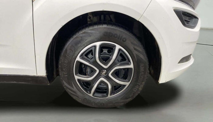 2021 Tata ALTROZ XE PLUS DIESEL, Diesel, Manual, 86,924 km, Right Front Wheel