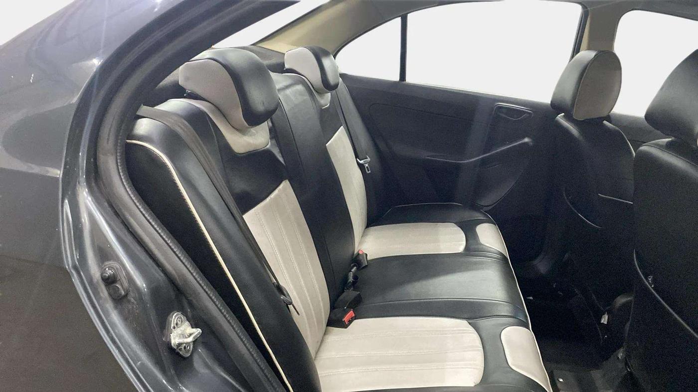 2015 Tata Zest XMS PETROL, Petrol, Manual, 8,901 km, Right Side Rear Door Cabin