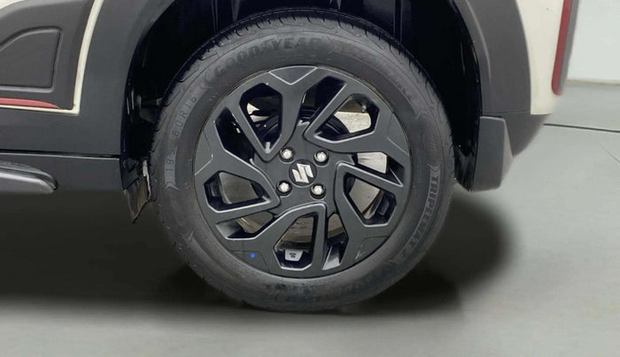 2023 Maruti FRONX DELTA PLUS 1.2MT, Petrol, Manual, 15,078 km, Left Rear Wheel